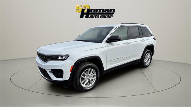 2026 Jeep Grand Cherokee GRAND CHEROKEE LAREDO X 4X4