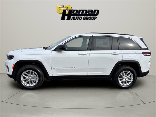 2026 Jeep Grand Cherokee GRAND CHEROKEE LAREDO X 4X4
