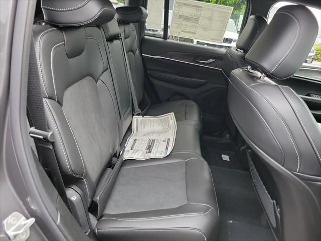 2026 Jeep Grand Cherokee Altitude 4x4