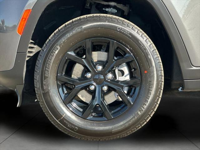 2026 Jeep Grand Cherokee Altitude 4x4