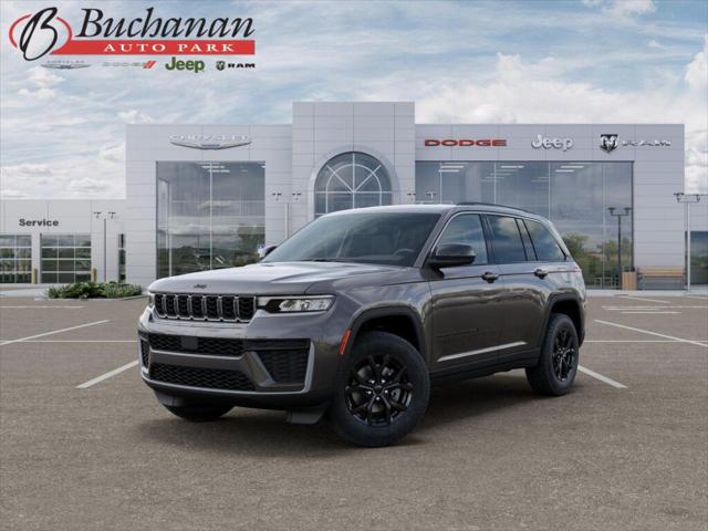 2026 Jeep Grand Cherokee GRAND CHEROKEE LAREDO ALTITUDE 4X4