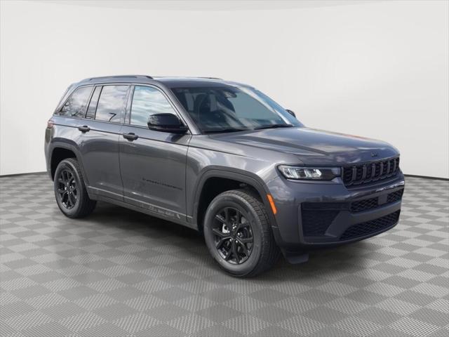 2026 Jeep Grand Cherokee GRAND CHEROKEE LAREDO ALTITUDE 4X4