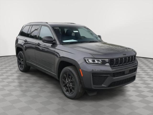2026 Jeep Grand Cherokee GRAND CHEROKEE LAREDO ALTITUDE 4X4