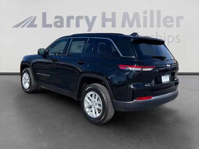 2026 Jeep Grand Cherokee GRAND CHEROKEE LAREDO X 4X4