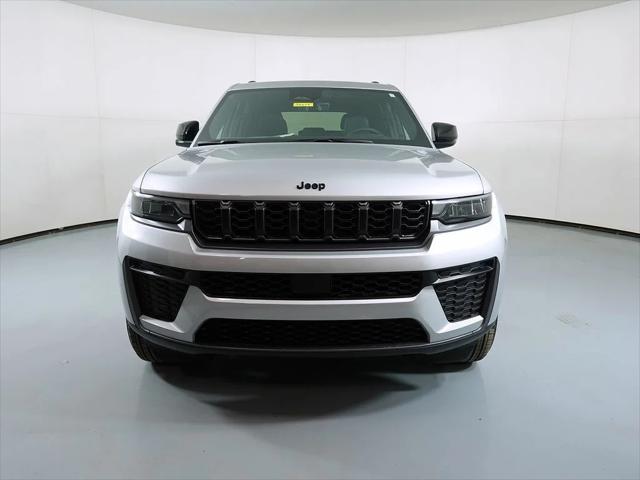 2026 Jeep Grand Cherokee GRAND CHEROKEE LAREDO ALTITUDE 4X4 2026 Jeep Grand Cherokee GRAND CHEROKEE LAREDO ALTITUDE 4X4