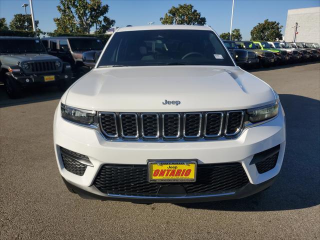 2026 Jeep Grand Cherokee Altitude 4x2