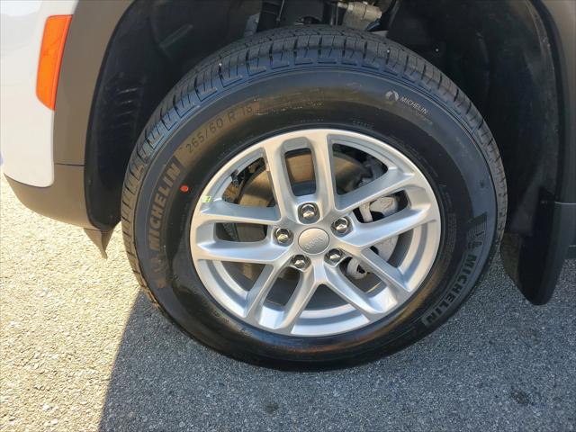 2026 Jeep Grand Cherokee Altitude 4x2