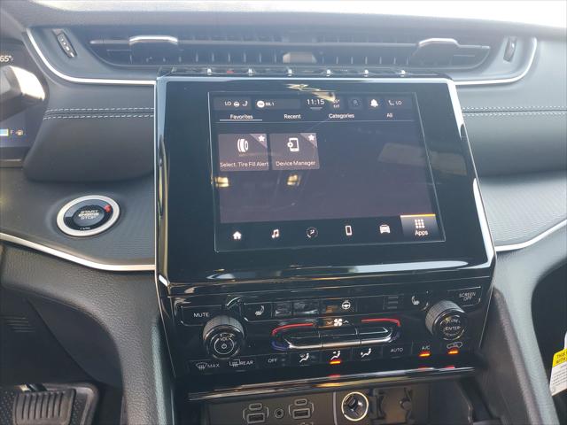 2026 Jeep Grand Cherokee Altitude 4x2