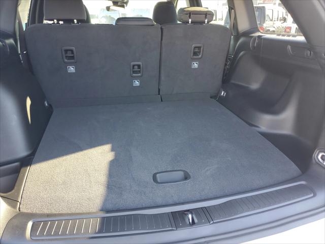 2026 Jeep Grand Cherokee Altitude 4x2