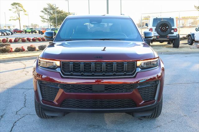 2026 Jeep Grand Cherokee GRAND CHEROKEE LAREDO ALTITUDE 4X2