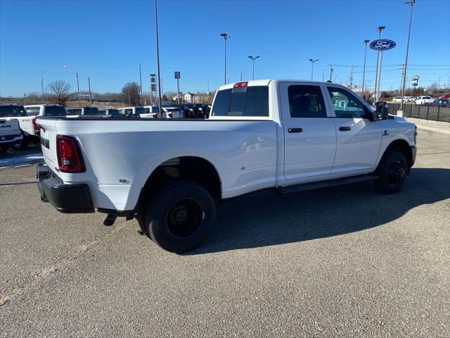 2026 Ram 3500 Tradesman Crew Cab 4x4 8' Box