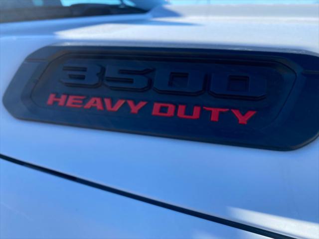 2026 Ram 3500 Tradesman Crew Cab 4x4 8' Box