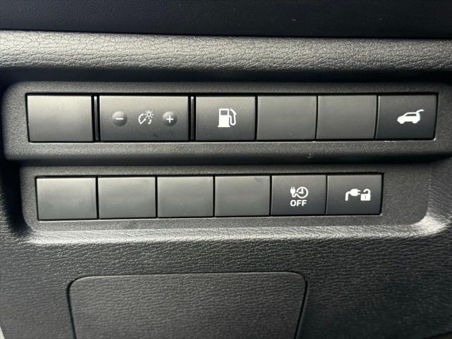 2025 Mitsubishi Outlander PHEV SE S-AWC