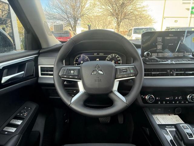 2025 Mitsubishi Outlander PHEV SE S-AWC