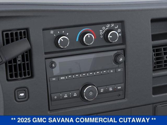 2025 GMC Savana Cutaway 4500 Van