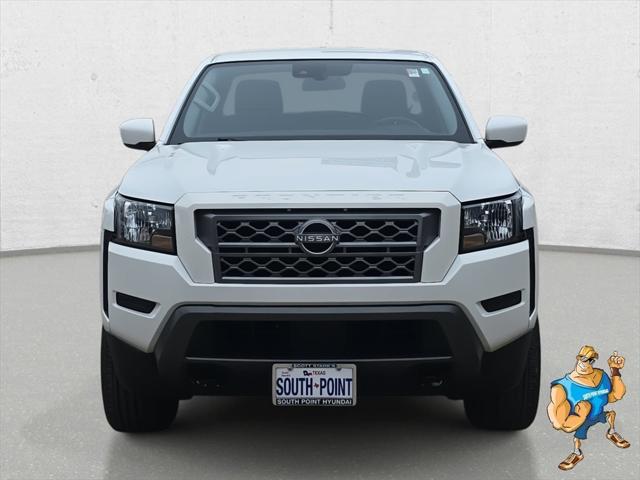 2022 Nissan Frontier Crew Cab SV 4x4
