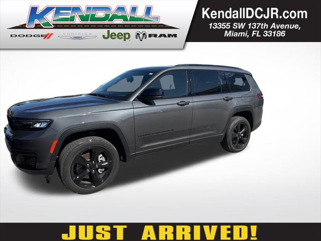 2023 Jeep Grand Cherokee L Altitude 4x2 2023 Jeep Grand Cherokee L Altitude 4x2