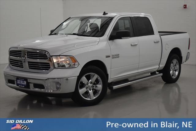 2017 RAM 1500 Big Horn Crew Cab 4x4 57 Box