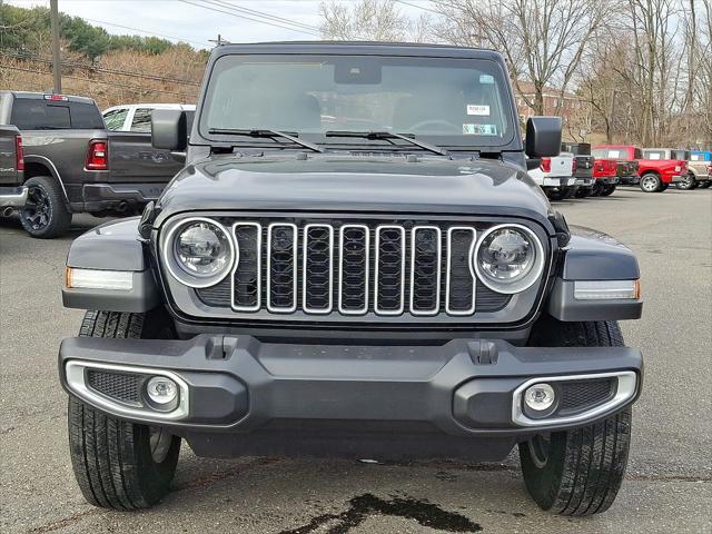 2024 Jeep Wrangler 4-Door Sahara 4x4