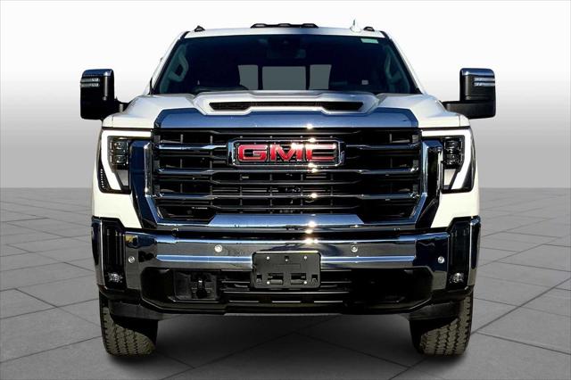 2024 GMC Sierra 2500HD 4WD Crew Cab Standard Bed SLT
