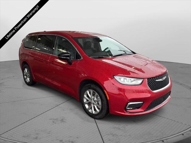 2026 Chrysler Pacifica PACIFICA SELECT AWD