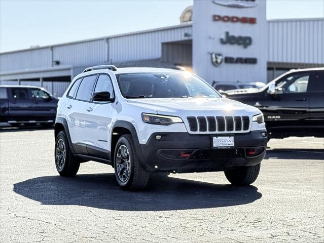 2022 Jeep Cherokee Trailhawk 4x4 2022 Jeep Cherokee Trailhawk 4x4