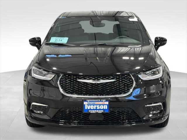 2026 Chrysler Pacifica PACIFICA SELECT AWD