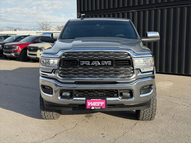 2019 RAM 3500 Limited Crew Cab 4x4 8 Box