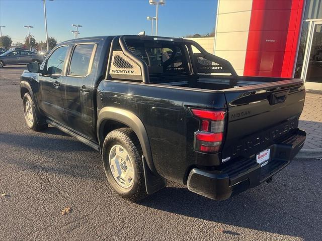 2024 Nissan Frontier Crew Cab SV 4x4 2024 Nissan Frontier Crew Cab SV 4x4