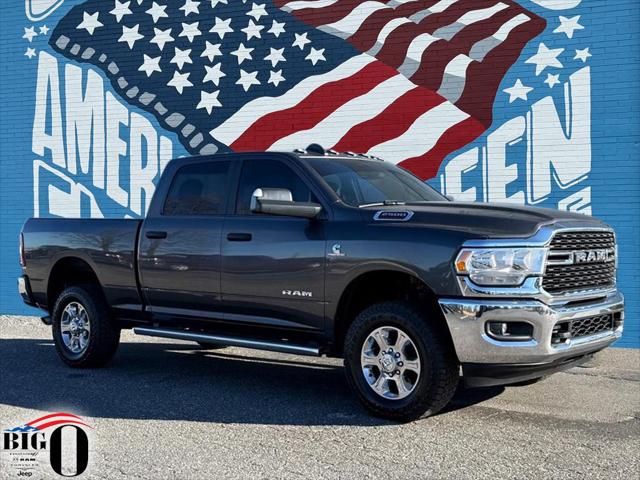 2022 RAM 2500 Big Horn Crew Cab 4x4 64 Box