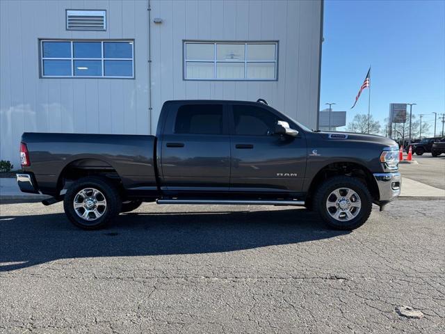 2022 RAM 2500 Big Horn Crew Cab 4x4 64 Box