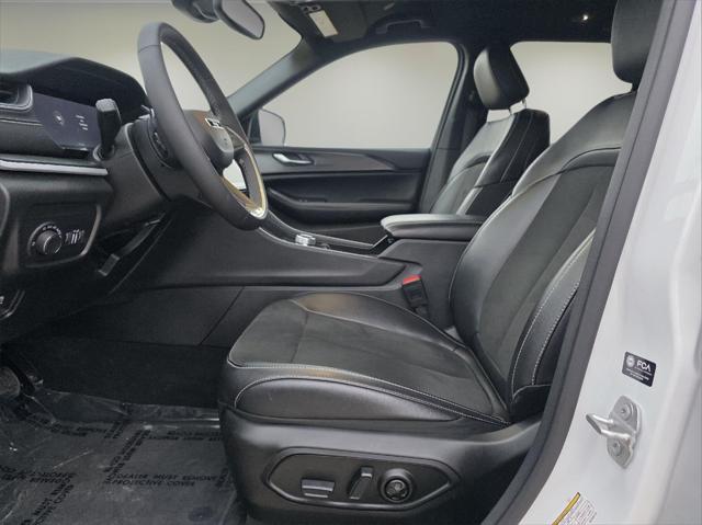 2024 Jeep Grand Cherokee Altitude 4x4 2024 Jeep Grand Cherokee Altitude 4x4