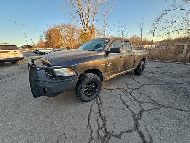 2017 RAM 1500 Express Quad Cab 4x4 64 Box 2017 RAM 1500 Express Quad Cab 4x4 64 Box