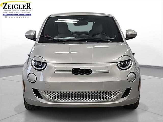 2025 Fiat FIAT 500e GIORGIO ARMANI Collectors Edition