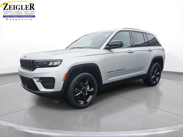 2023 Jeep Grand Cherokee Altitude 4x4
