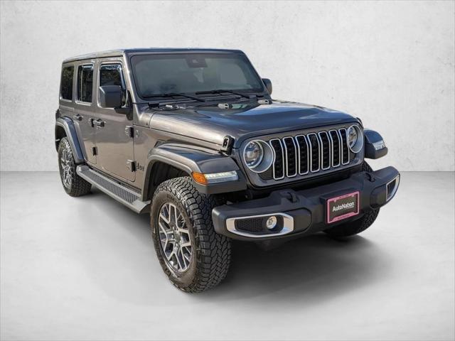 2025 Jeep Wrangler 4-Door Sahara 4x4