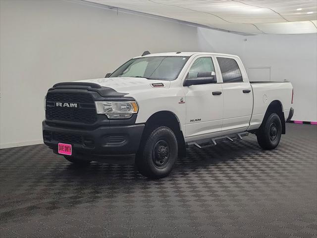 2022 RAM 2500 Tradesman Crew Cab 4x4 64 Box