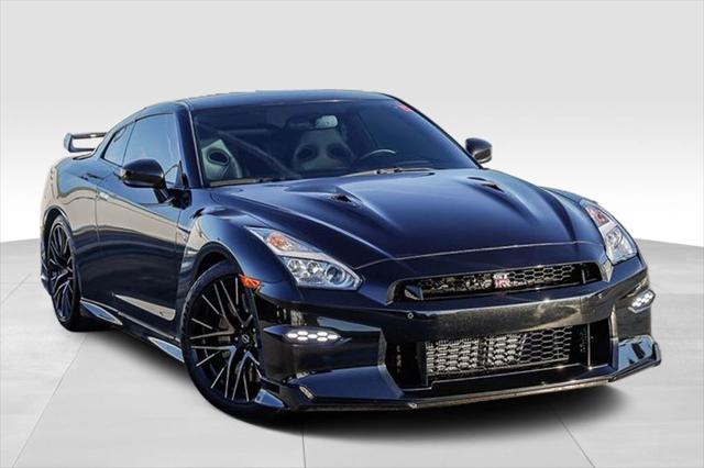 2024 Nissan GT-R Premium Dual-clutch 6-Speed Transmission