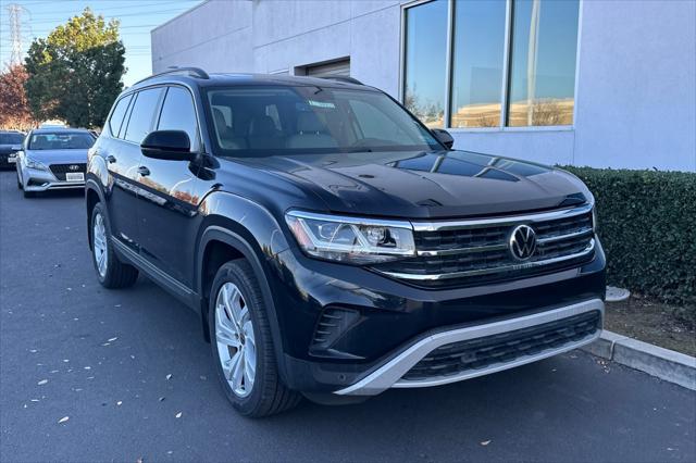 2022 Volkswagen Atlas 2.0T SE w/Technology