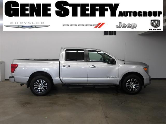 2021 Nissan TITAN Crew Cab SV 4x4 2021 Nissan TITAN Crew Cab SV 4x4