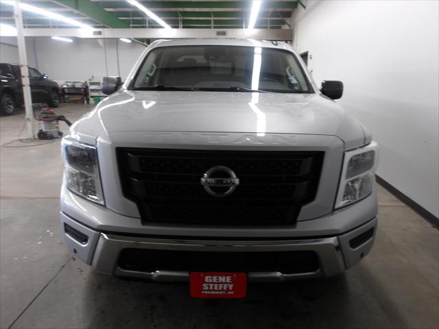 2021 Nissan TITAN Crew Cab SV 4x4 2021 Nissan TITAN Crew Cab SV 4x4