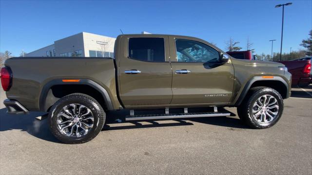 2023 GMC Canyon 4WD Crew Cab Short Box Denali