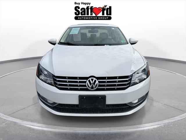2012 Volkswagen Passat 3.6L V6 SEL Premium 2012 Volkswagen Passat 3.6L V6 SEL Premium
