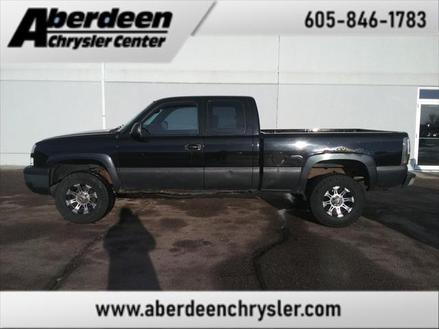 2004 Chevrolet Silverado 1500 Work Truck