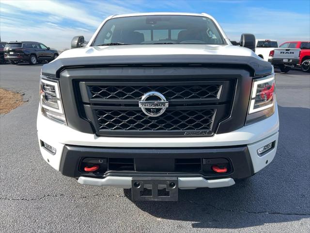 2023 Nissan TITAN Crew Cab PRO-4X 4x4