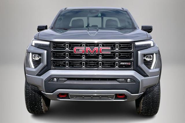 2024 GMC Canyon 4WD AT4