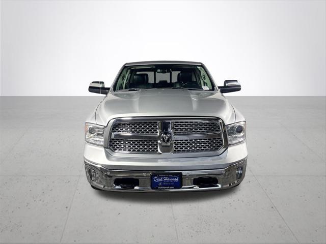 2017 RAM 1500 Laramie Crew Cab 4x4 64 Box