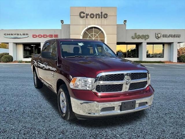 2022 RAM 1500 Classic SLT Crew Cab 4x2 57 Box