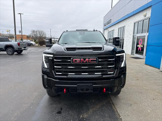 2024 GMC Sierra 2500HD 4WD Crew Cab Standard Bed AT4