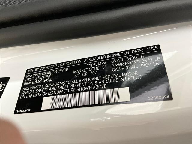 2026 Volvo XC60 B5 Ultra